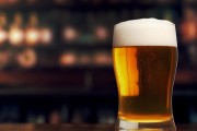 遵化市啤酒争高，“新”意比拼
